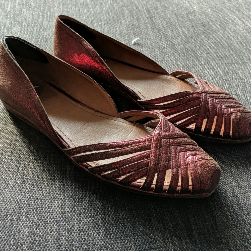 Frye flats
